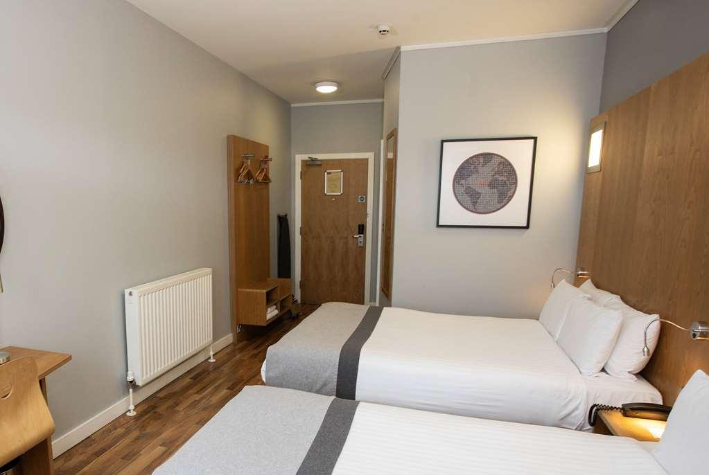 Ramada By Wyndham Belfast Hotel Habitación foto